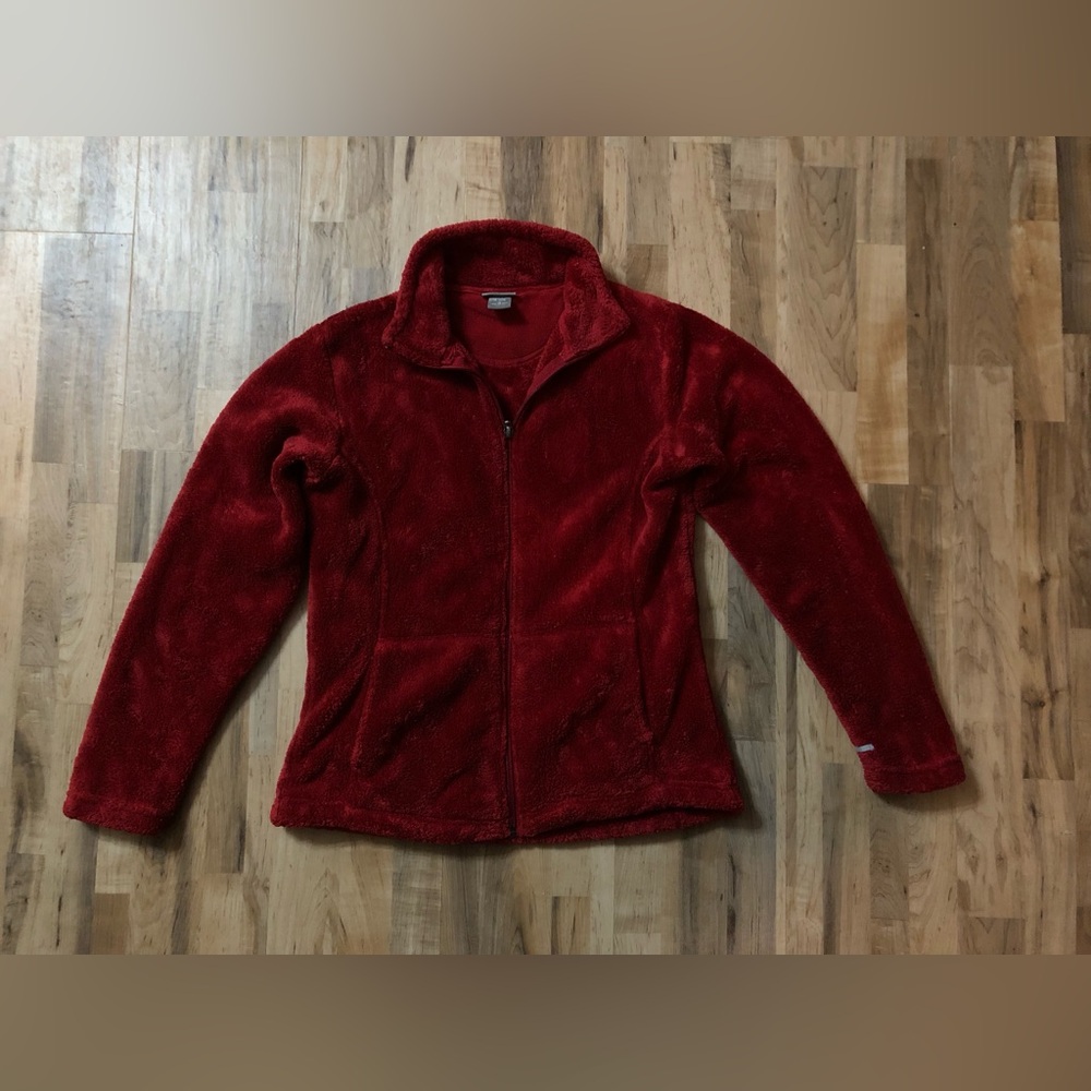 Women’s Medium White Sierra Fleece Jacket